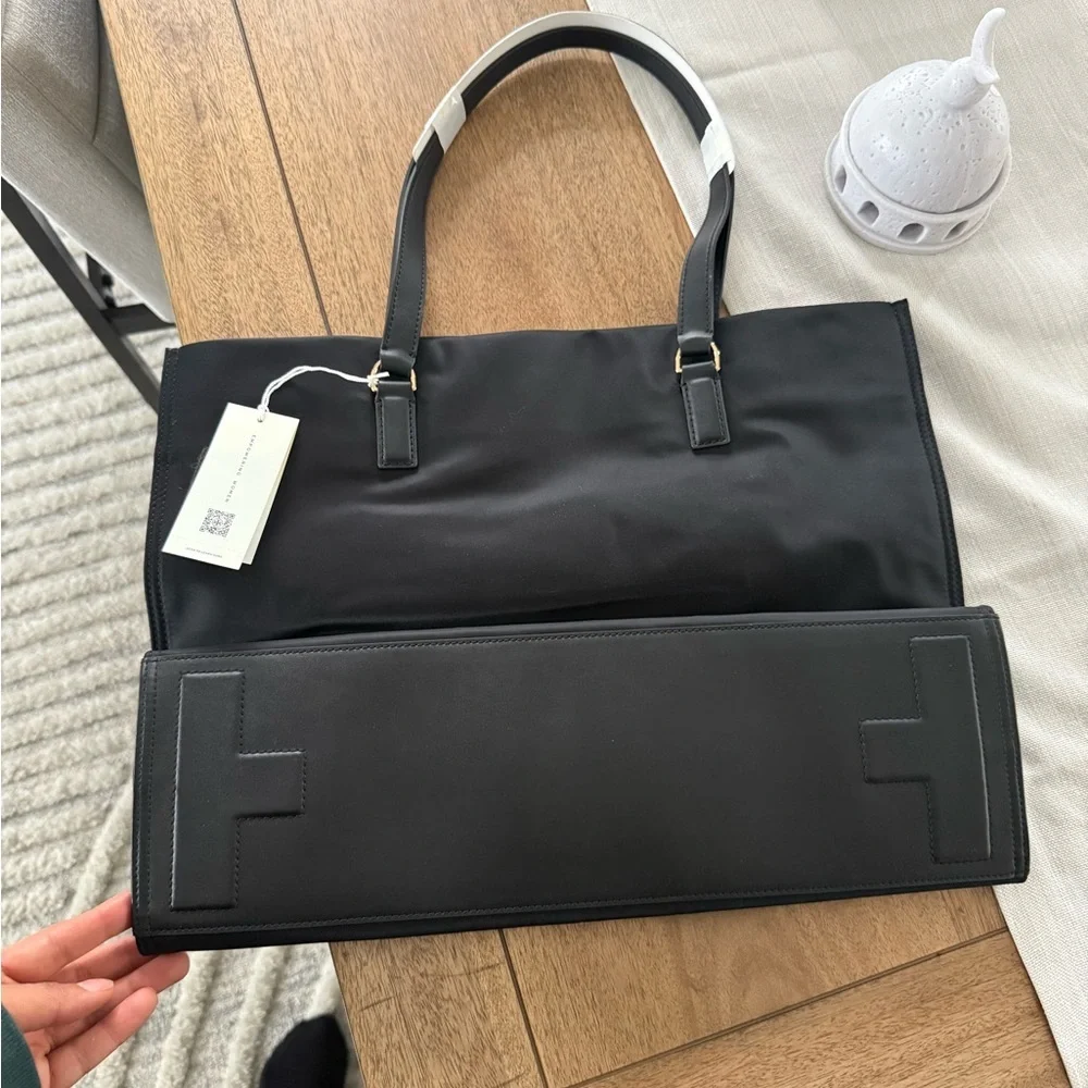 New tory burch Ella tote in black large nylon tote